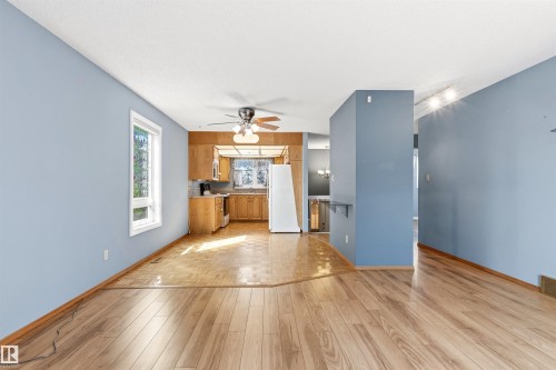 106 Westglen Crescent, Spruce Grove, AB - Indoor Photo Showing Other Room