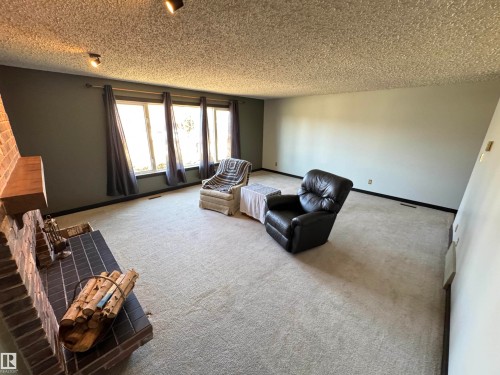 10723 108 Avenue, Westlock, AB - Indoor
