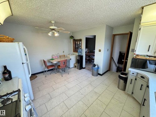 10723 108 Avenue, Westlock, AB - Indoor