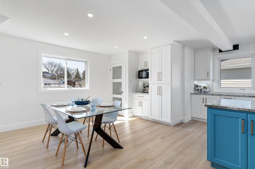 9448 76 Street, Edmonton, AB - Indoor Photo Showing Dining Room
