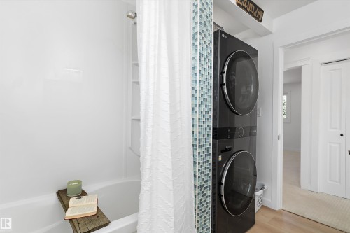 9448 76 Street, Edmonton, AB - Indoor Photo Showing Laundry Room