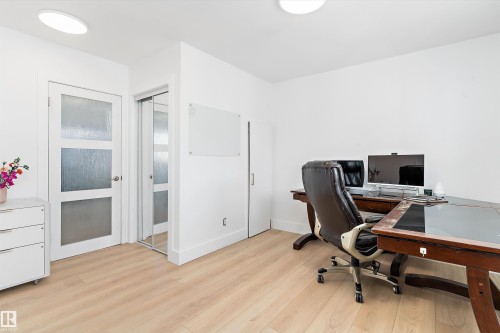 9448 76 Street, Edmonton, AB - Indoor Photo Showing Office