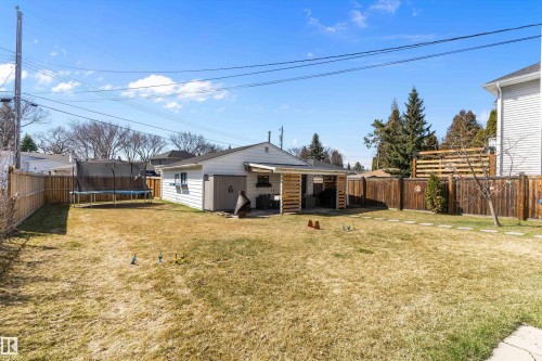 9448 76 Street, Edmonton, AB - Outdoor With Backyard