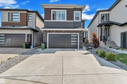 1809 18A Avenue Edmonton, AB T6T 2M9