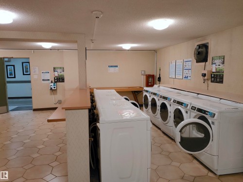 101 9737 112 Street, Edmonton, AB - Indoor Photo Showing Laundry Room