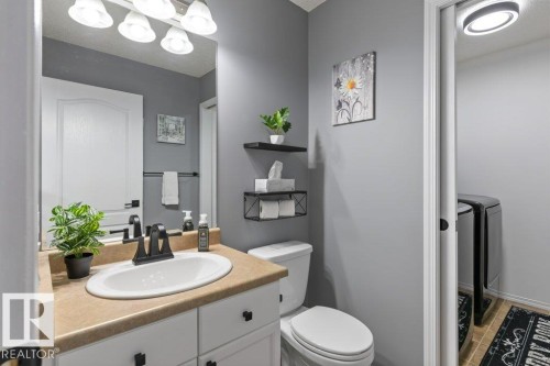 8938 179A Avenue, Edmonton, AB - Indoor Photo Showing Bathroom