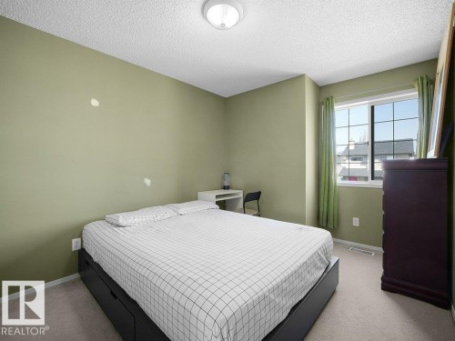 4519 149 Avenue, Edmonton, AB - Indoor Photo Showing Bedroom