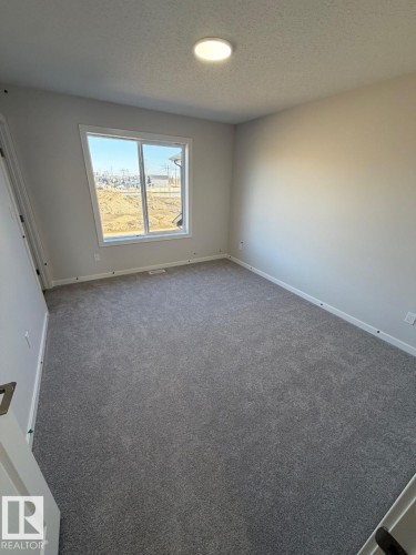 305 Edgemont Drive, Edmonton, AB - Indoor Photo Showing Other Room