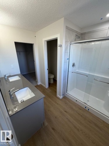 305 Edgemont Drive, Edmonton, AB - Indoor