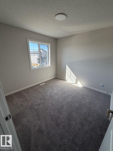 305 Edgemont Drive, Edmonton, AB - Indoor Photo Showing Other Room