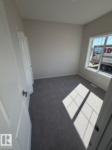 305 Edgemont Drive, Edmonton, AB - Indoor Photo Showing Other Room