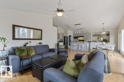 94 Eastgate Way, St. Albert, AB - Indoor Photo Showing Living Room