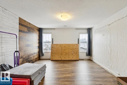 1351 Secord Landing Landing, Edmonton, AB - Indoor