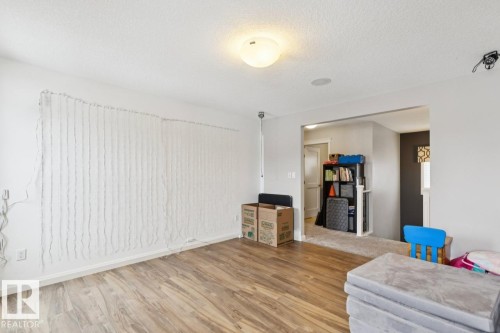1351 Secord Landing Landing, Edmonton, AB - Indoor