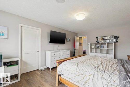 1351 Secord Landing Landing, Edmonton, AB - Indoor Photo Showing Bedroom