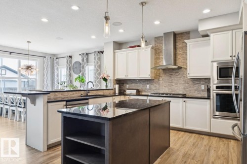 1351 Secord Landing Landing, Edmonton, AB - Indoor Photo Showing Kitchen With Upgraded Kitchen