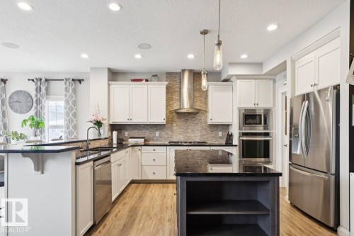 1351 Secord Landing Landing, Edmonton, AB - Indoor Photo Showing Kitchen With Stainless Steel Kitchen With Upgraded Kitchen