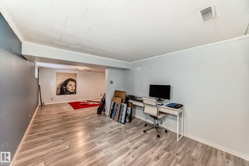 10927 146 Street, Edmonton, AB - Indoor Photo Showing Office