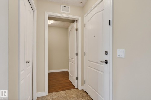 309 12660 142 Avenue, Edmonton, AB - Indoor Photo Showing Other Room