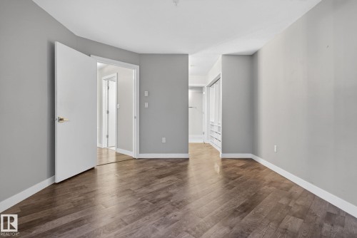 113 10153 117 Street, Edmonton, AB - Indoor Photo Showing Other Room
