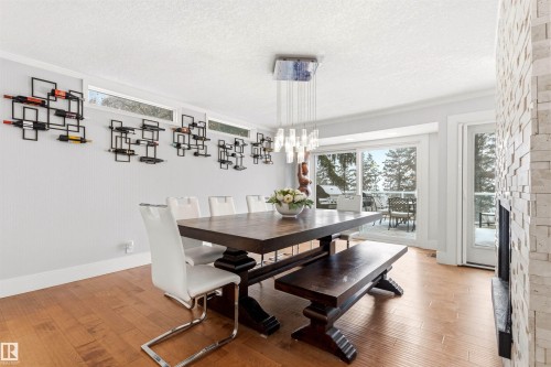 12420 Grand View Drive, Edmonton, AB - Indoor Photo Showing Dining Room