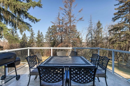 12420 Grand View Drive, Edmonton, AB - Outdoor