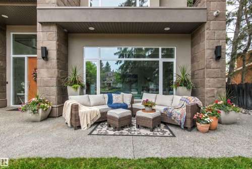 12420 Grand View Drive, Edmonton, AB - Outdoor With Exterior