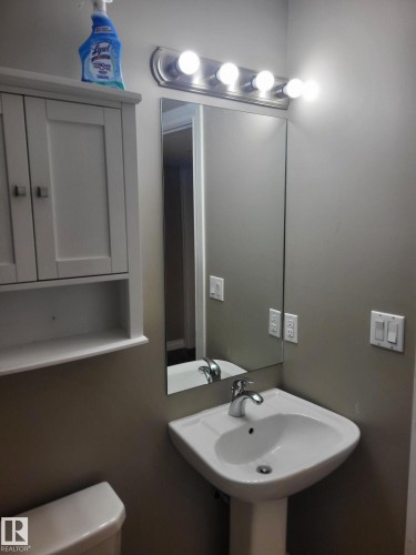 8607 108A Street, Edmonton, AB - Indoor Photo Showing Bathroom