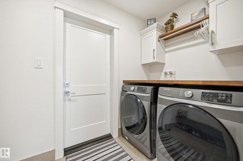 6 Cormack Crescent, Edmonton, AB - Indoor Photo Showing Laundry Room