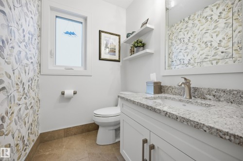 6 Cormack Crescent, Edmonton, AB - Indoor Photo Showing Bathroom