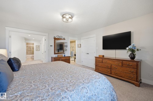 6 Cormack Crescent, Edmonton, AB - Indoor Photo Showing Bedroom