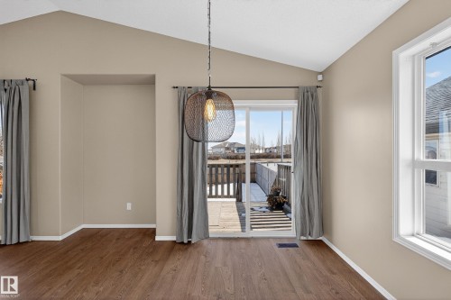 3779 18 Street, Edmonton, AB - Indoor Photo Showing Other Room