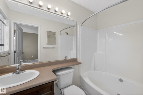 3779 18 Street, Edmonton, AB - Indoor Photo Showing Bathroom