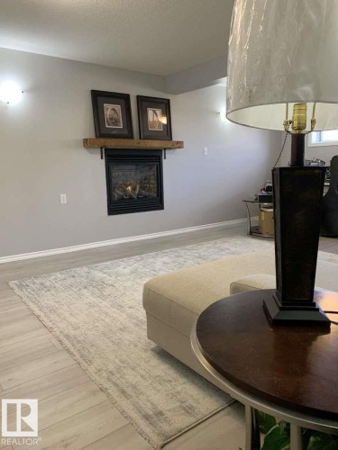 83 Lorraine Crescent, St. Albert, AB - Indoor