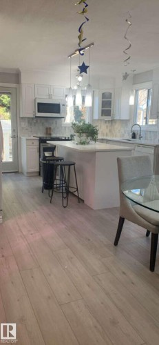83 Lorraine Crescent, St. Albert, AB - Indoor Photo Showing Kitchen