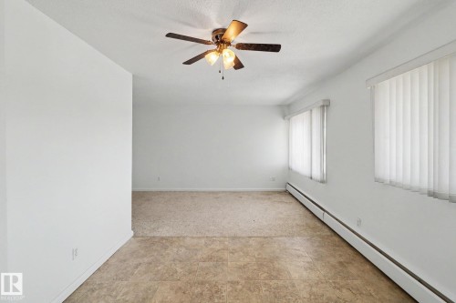 604F 2908 116A Avenue Nw, Edmonton, AB - Indoor Photo Showing Other Room