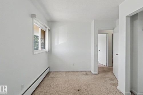 604F 2908 116A Avenue Nw, Edmonton, AB - Indoor Photo Showing Other Room