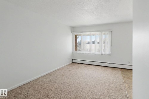 604F 2908 116A Avenue Nw, Edmonton, AB - Indoor Photo Showing Other Room