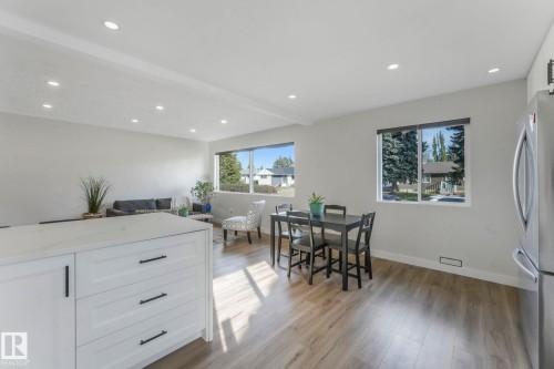 7404 82 Street, Edmonton, AB - Indoor Photo Showing Dining Room