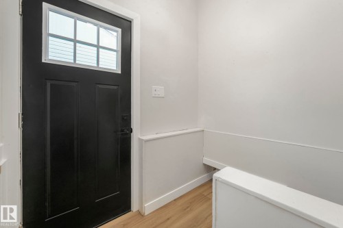 7404 82 Street, Edmonton, AB - Indoor Photo Showing Other Room