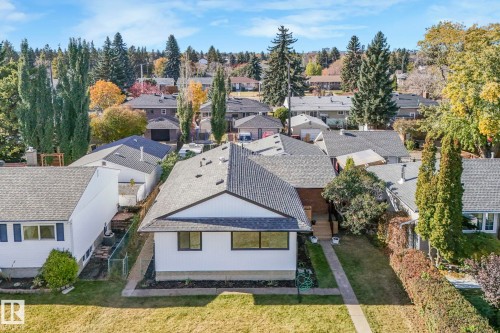 7404 82 Street, Edmonton, AB - Outdoor