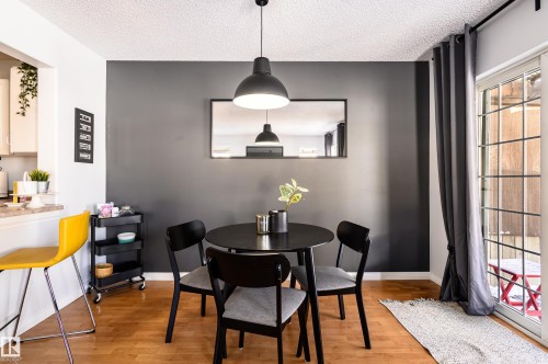 1-30 Levasseur Road, St. Albert, AB - Indoor Photo Showing Dining Room