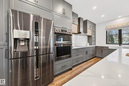 8207 101 Avenue Nw, Edmonton, AB - Indoor Photo Showing Kitchen With Upgraded Kitchen