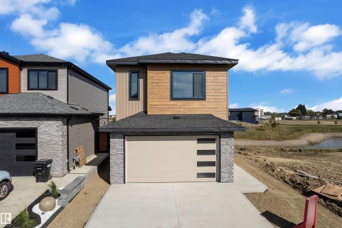 30 TILIA Place  Spruce Grove, AB T7X 0Z3