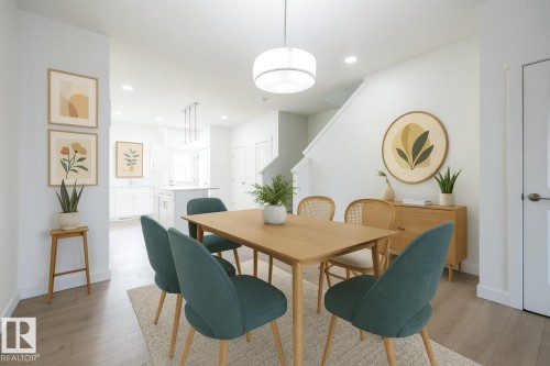5230 Schonsee Drive, Edmonton, AB - Indoor Photo Showing Dining Room