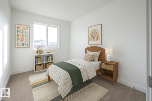 5230 Schonsee Drive, Edmonton, AB - Indoor Photo Showing Bedroom