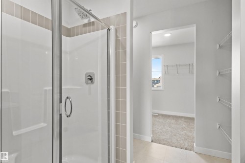 287 Paterson Link Link, Edmonton, AB - Indoor Photo Showing Bathroom