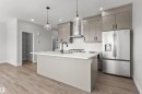 287 Paterson Link Link, Edmonton, AB  - Indoor Photo Showing Kitchen With Upgraded Kitchen 