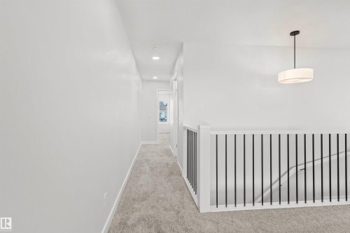 287 Paterson Link Link, Edmonton, AB - Indoor Photo Showing Other Room