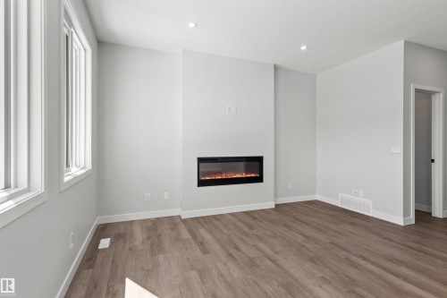 287 Paterson Link Link, Edmonton, AB - Indoor With Fireplace